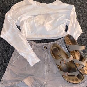 Tan & white tie dye long sleeve crop!